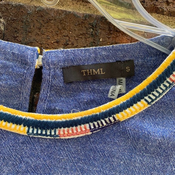 THML Embroidered Linen Denim Stripe Shirt Blouse Sleeveless Tank Top Small - Picture 2 of 6